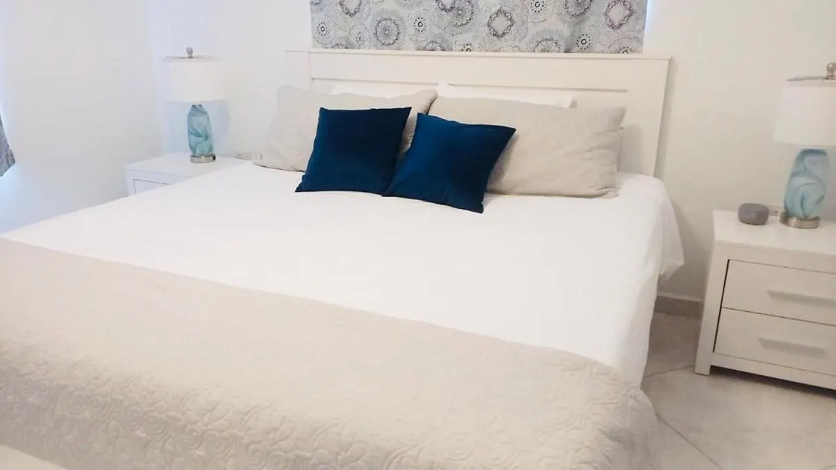 Сasa de vacaciones Caribbean Breeze- 4 Bedroom- 4 Ensuite Bathrooms Oranjestad Aruba