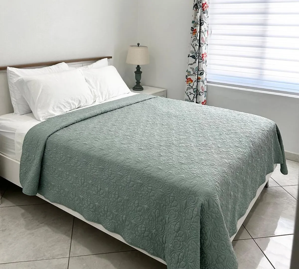 Caribbean Breeze- 4 Bedroom- 4 Ensuite Bathrooms Oranjestad